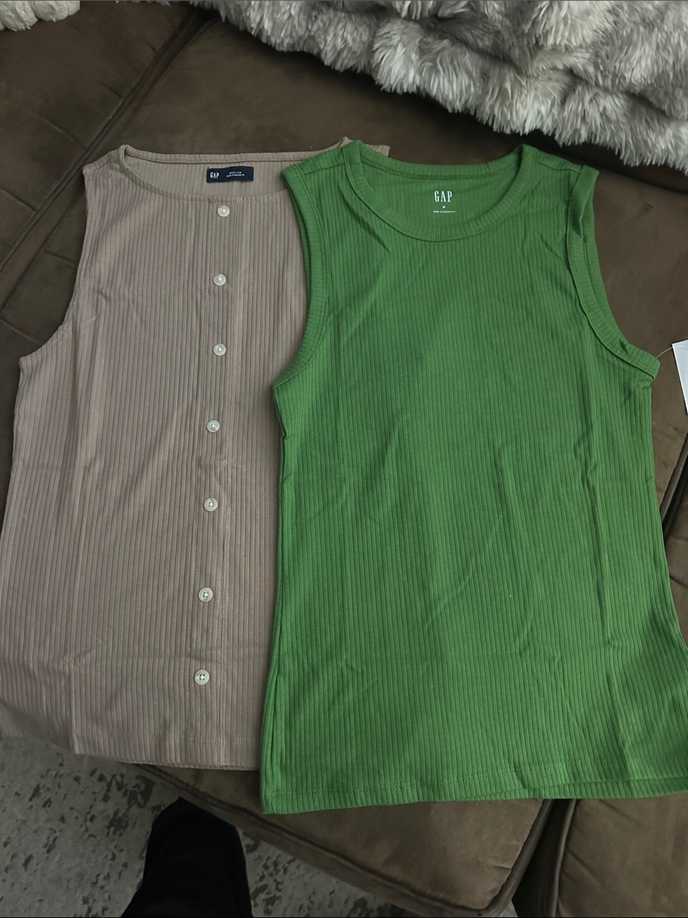 GAP women’s ribbed tanks